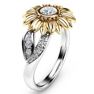 Center Crystal Flower Ring